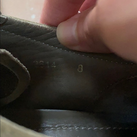 Prada suede shoes in taupe - very good condition - Picture 9 of 11